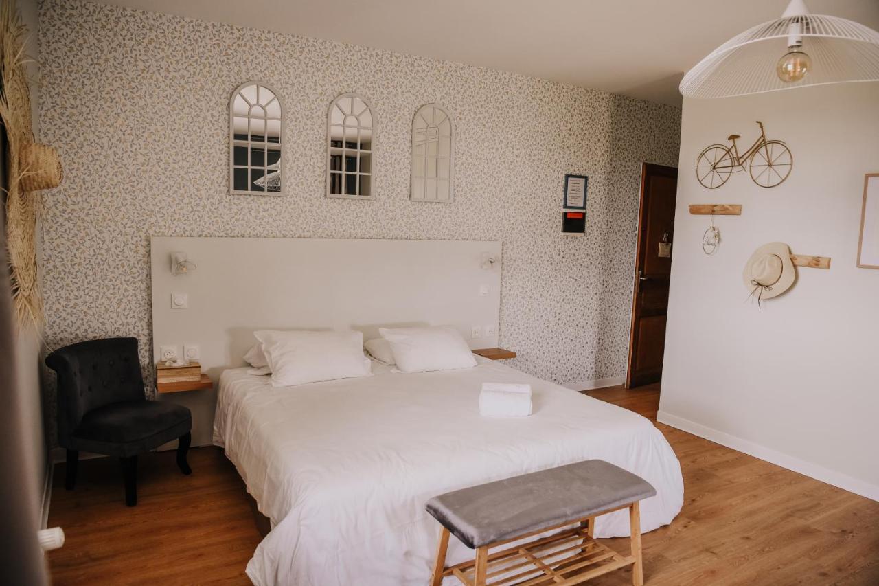 Chambre d'Hôtes Domaine Le Castagné Auch Esterno foto